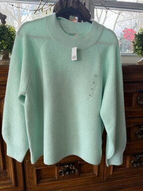 GAP Mint Green Crewneck Sweater